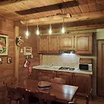 La Casa Nell'airetta Ferienhaus